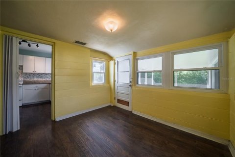 Villa ou maison à vendre à Orlando, Floride: 2 chambres, 90.67 m2 № 2432596 - photo 14