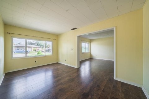 Villa ou maison à vendre à Orlando, Floride: 2 chambres, 90.67 m2 № 2432596 - photo 8
