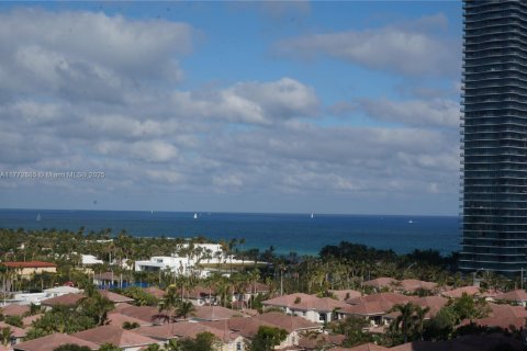 Copropriété à louer à Sunny Isles Beach, Floride: 1 chambre, 93.37 m2 № 1985676 - photo 9
