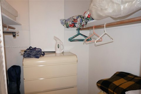 Copropriété à louer à Sunny Isles Beach, Floride: 1 chambre, 93.37 m2 № 1985676 - photo 22