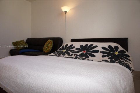 Copropriété à louer à Sunny Isles Beach, Floride: 1 chambre, 93.37 m2 № 1985676 - photo 18