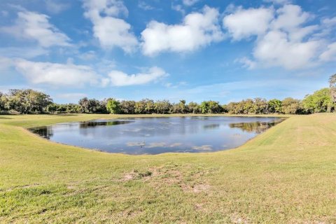 Casa en venta en Kissimmee, Florida, 4 dormitorios, 187.94 m2 № 1851626 - foto 13