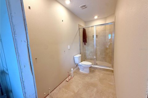 Townhouse in Sarasota, Florida 3 bedrooms, 160.26 sq.m. № 2239539 - photo 11