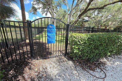 Townhouse in Sarasota, Florida 3 bedrooms, 160.26 sq.m. № 2239539 - photo 20