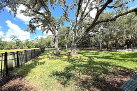 Townhouse in Sarasota, Florida 3 bedrooms, 160.26 sq.m. № 2239539 - photo 21