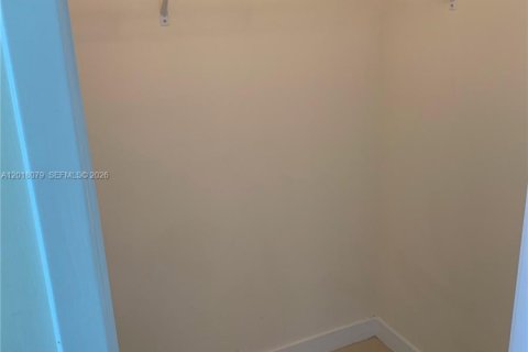 Copropriété à louer à Miami, Floride: 1 chambre, 64.38 m2 № 2145721 - photo 23
