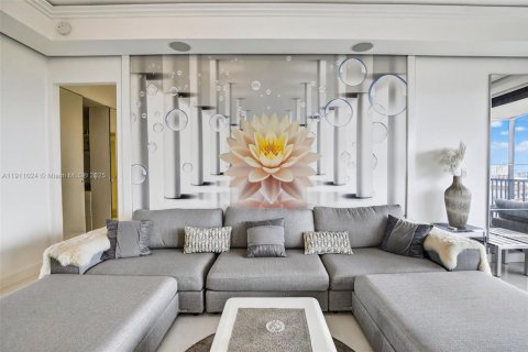 Купить кондоминиум в Авентура, Флорида 2 спальни, 105.72м2, № 1970061 - фото 3