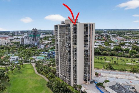 Купить кондоминиум в Авентура, Флорида 2 спальни, 105.72м2, № 1970061 - фото 28