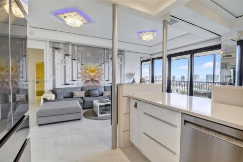 Купить кондоминиум в Авентура, Флорида 2 спальни, 105.72м2, № 1970061 - фото 14