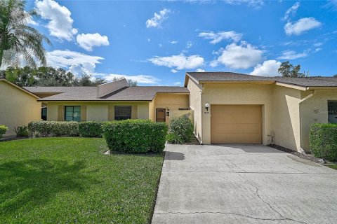 House in Sarasota, Florida 2 bedrooms, 95.69 sq.m. № 2325144