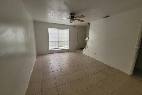 Townhouse in Kissimmee, Florida 2 bedrooms, 92.16 sq.m. № 1810915 - photo 2