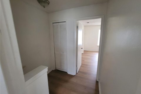 Townhouse in Kissimmee, Florida 2 bedrooms, 92.16 sq.m. № 1810915 - photo 15