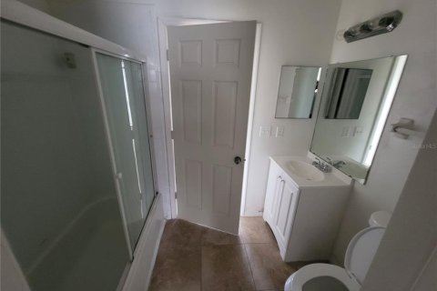 Townhouse in Kissimmee, Florida 2 bedrooms, 92.16 sq.m. № 1810915 - photo 14