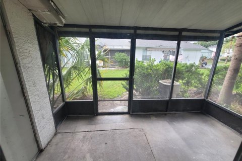 Townhouse in Kissimmee, Florida 2 bedrooms, 92.16 sq.m. № 1810915 - photo 8
