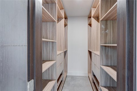 Villa ou maison à louer à North Miami, Floride: 3 chambres, 229.47 m2 № 1947256 - photo 14