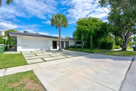Villa ou maison à louer à North Miami, Floride: 3 chambres, 229.47 m2 № 1947256 - photo 20