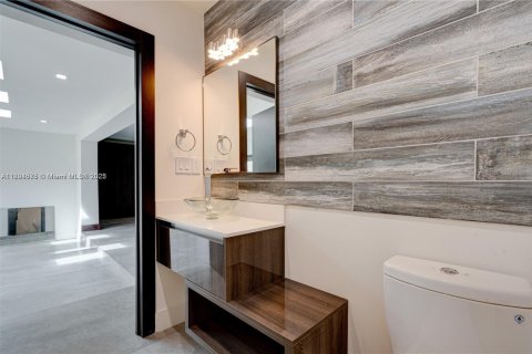 Villa ou maison à louer à North Miami, Floride: 3 chambres, 229.47 m2 № 1947256 - photo 26