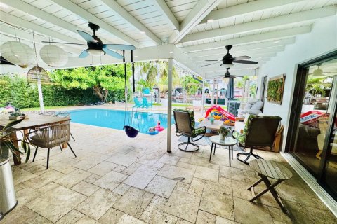 Villa ou maison à louer à North Miami, Floride: 3 chambres, 229.47 m2 № 1947256 - photo 25