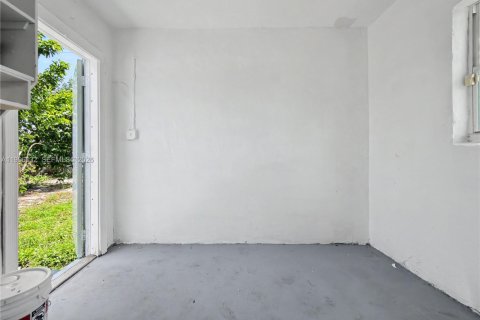 Купить виллу или дом в Холливуд, Флорида 3 спальни, 89.19м2, № 2063156 - фото 21