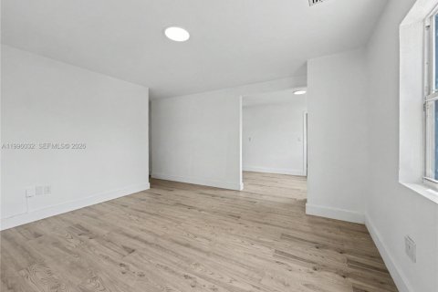 Купить виллу или дом в Холливуд, Флорида 3 спальни, 89.19м2, № 2063156 - фото 6