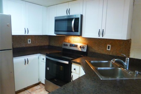 Condominio en venta en Safety Harbor, Florida, 2 dormitorios, 83.61 m2 № 1899114 - foto 5