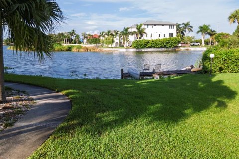 Condominio en venta en Safety Harbor, Florida, 2 dormitorios, 83.61 m2 № 1899114 - foto 18