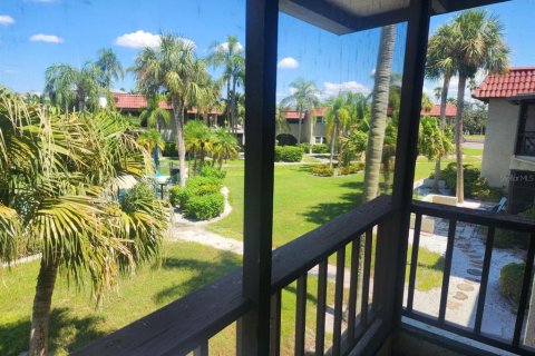 Condominio en venta en Safety Harbor, Florida, 2 dormitorios, 83.61 m2 № 1899114 - foto 2