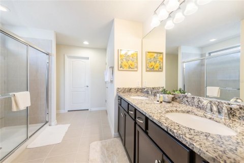 House in Kissimmee, Florida 5 bedrooms, 231.51 sq.m. № 2199600 - photo 7