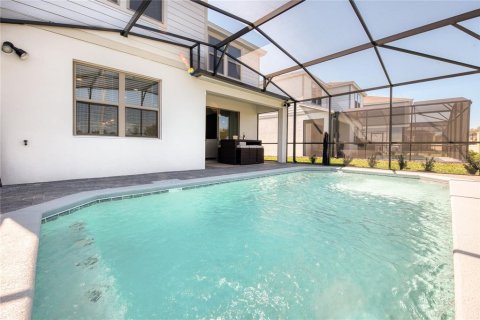 House in Kissimmee, Florida 5 bedrooms, 231.51 sq.m. № 2199600 - photo 22
