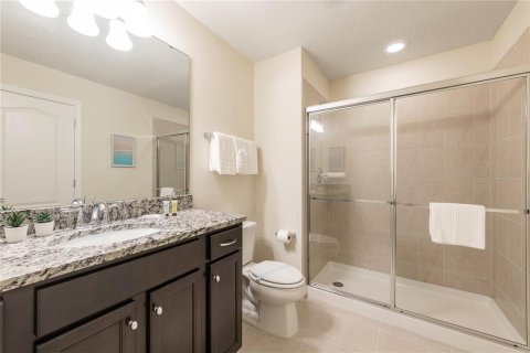 House in Kissimmee, Florida 5 bedrooms, 231.51 sq.m. № 2199600 - photo 13