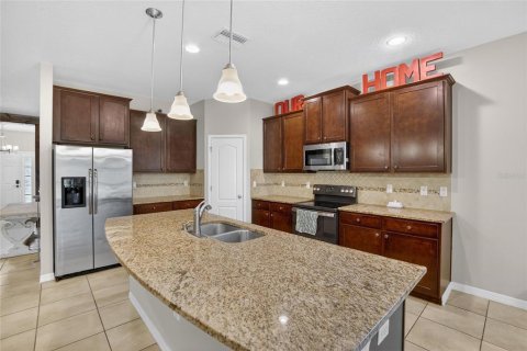 Casa en venta en Plant City, Florida, 4 dormitorios, 191.19 m2 № 2091906 - foto 12
