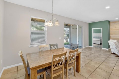 Casa en venta en Plant City, Florida, 4 dormitorios, 191.19 m2 № 2091906 - foto 17