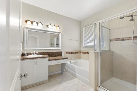 Villa ou maison à vendre à Riverview, Floride: 4 chambres, 248.05 m2 № 2316420 - photo 18