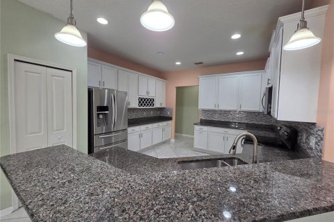 Villa ou maison à vendre à Riverview, Floride: 4 chambres, 248.05 m2 № 2316420 - photo 3