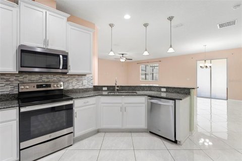Villa ou maison à vendre à Riverview, Floride: 4 chambres, 248.05 m2 № 2316420 - photo 11