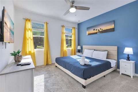 House in Kissimmee, Florida 6 bedrooms, 266.82 sq.m. № 2237460 - photo 14