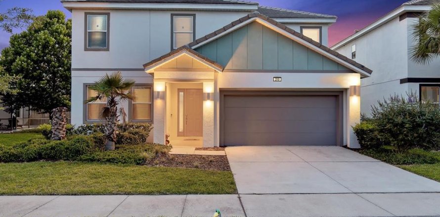 House in Kissimmee, Florida 6 bedrooms, 266.82 sq.m. № 2237460