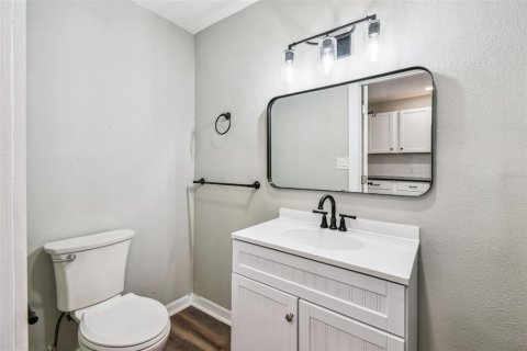 Propiedad comercial en alquiler en Saint Petersburg, Florida, 167.22 m2 № 1916110 - foto 11
