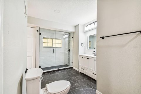 Propiedad comercial en alquiler en Saint Petersburg, Florida, 167.22 m2 № 1916110 - foto 19