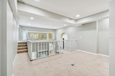 Propiedad comercial en alquiler en Saint Petersburg, Florida, 167.22 m2 № 1916110 - foto 14