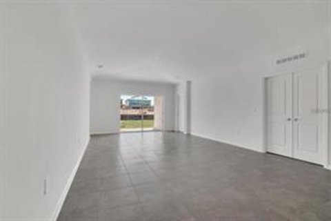 Villa ou maison à louer à Clermont, Floride: 3 chambres, 159.14 m2 № 2425277 - photo 6