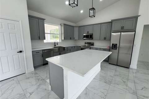 Villa ou maison à louer à Ocala, Floride: 3 chambres, 204.38 m2 № 2321472 - photo 22