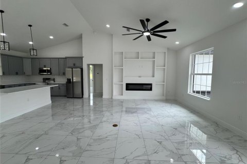 Villa ou maison à louer à Ocala, Floride: 3 chambres, 204.38 m2 № 2321472 - photo 21