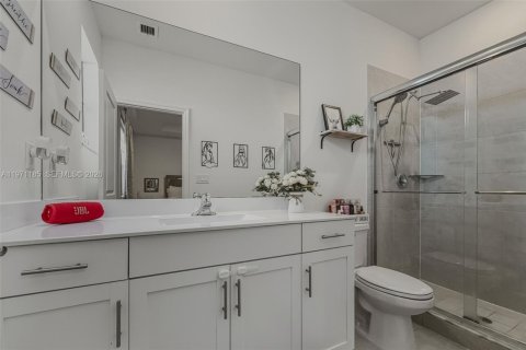 Villa ou maison à vendre à Miami, Floride: 3 chambres, 142.98 m2 № 2032095 - photo 22