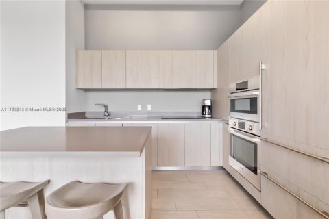 Снять в аренду кондоминиум в Холливуд, Флорида 1 спальня, 65.22м2, № 2014329 - фото 14