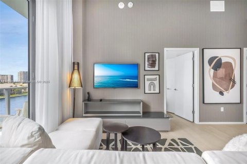 Снять в аренду кондоминиум в Холливуд, Флорида 1 спальня, 65.22м2, № 2014329 - фото 11