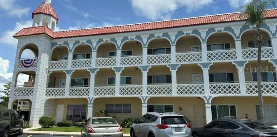 Condo à Clearwater, Floride, 2 chambres  № 2155999
