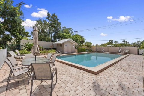 Touwnhouse à louer à Stuart, Floride: 2 chambres, 163.51 m2 № 2262514 - photo 13