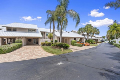 Touwnhouse à louer à Stuart, Floride: 2 chambres, 163.51 m2 № 2262514 - photo 14