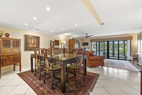 Touwnhouse à louer à Stuart, Floride: 2 chambres, 163.51 m2 № 2262514 - photo 19
